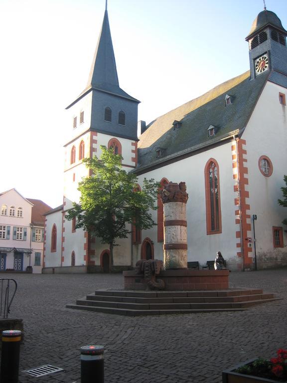 Burgmannenhaus Hotel Steinau an der Strasse ภายนอก รูปภาพ