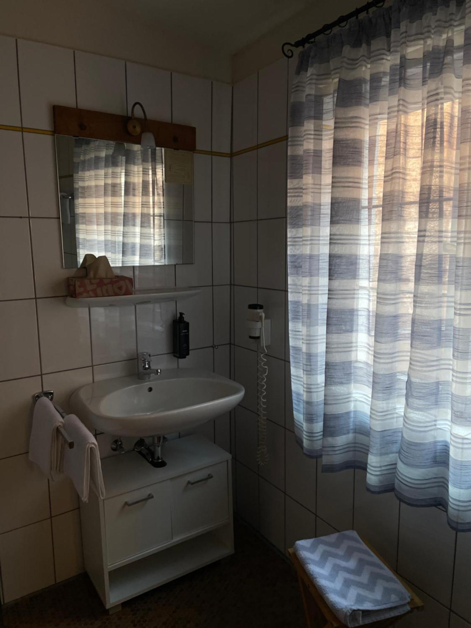 Burgmannenhaus Hotel Steinau an der Strasse ภายนอก รูปภาพ